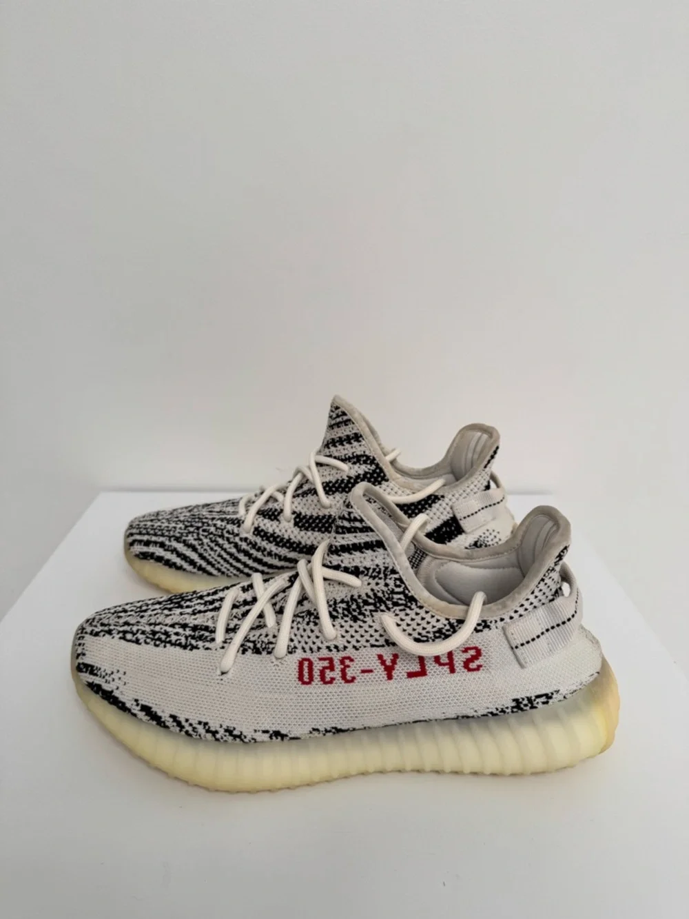 Yeezy Boost 350 V2‎ Zebra, Size 10